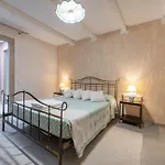 Sa Rocca Junior & Villa *