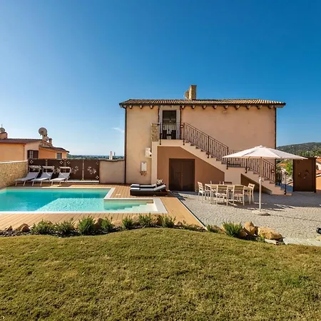 Sa Rocca Junior & دوماس دي ماريا