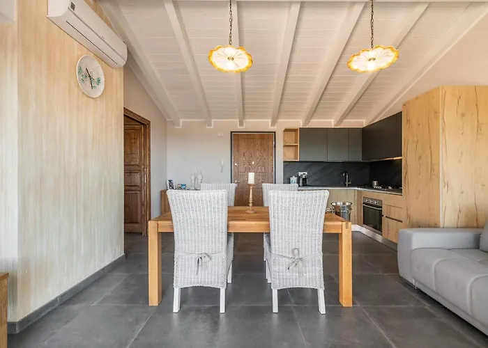 Sa Rocca Junior & Domus de Maria