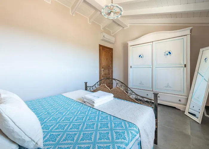 Sa Rocca Junior & * Domus de Maria