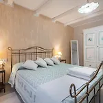 Vila Sa Rocca Junior &