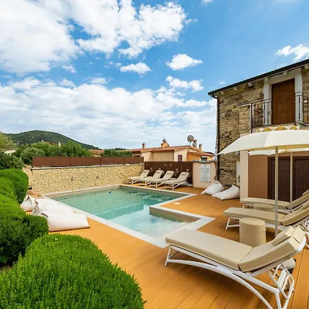 Sa Rocca Junior & Villa Chia